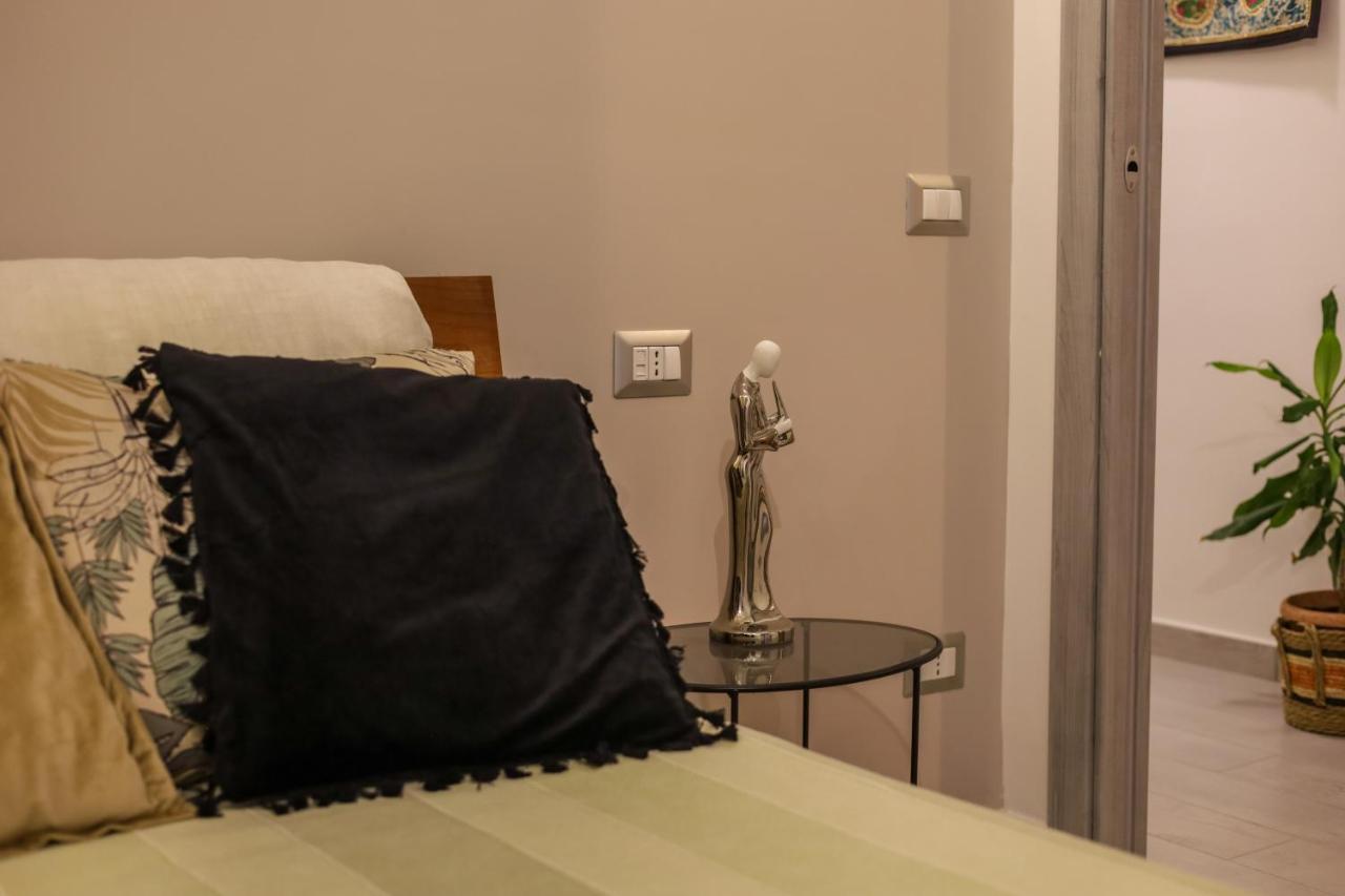 Artnapoli Apartment ภายนอก รูปภาพ