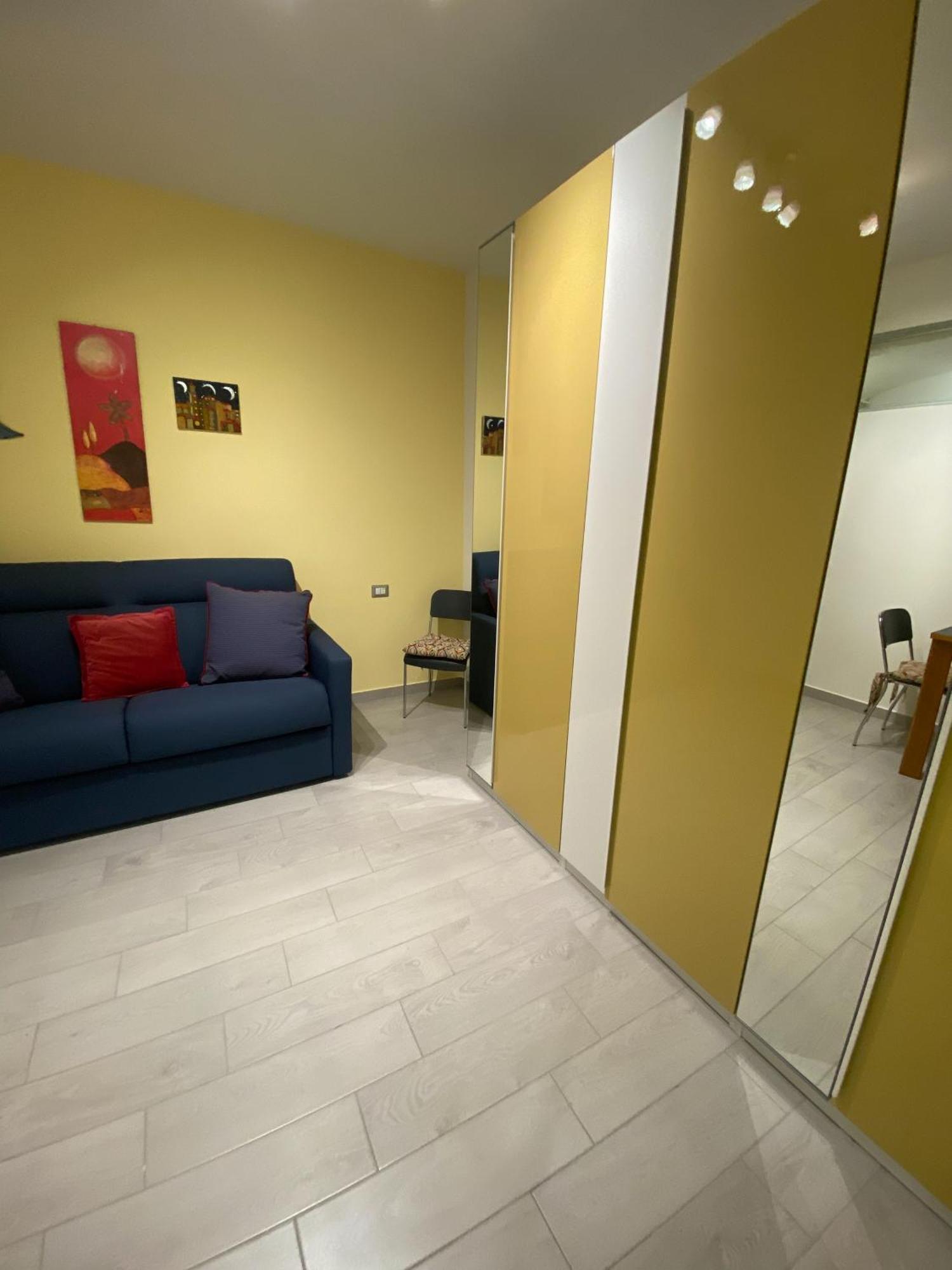 Artnapoli Apartment ภายนอก รูปภาพ